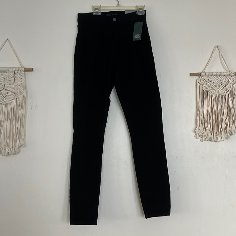 High waisted skinny jeans